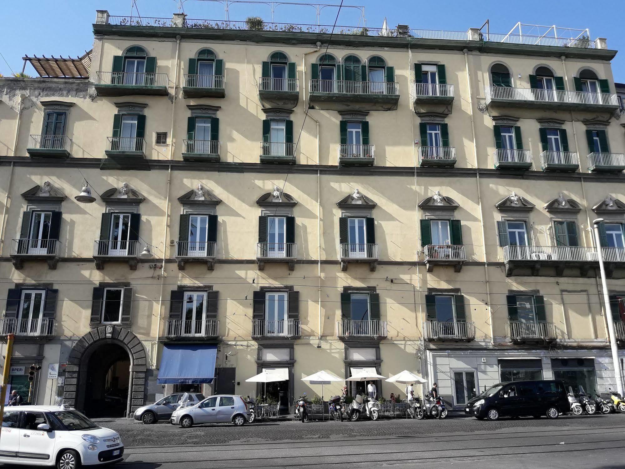 B&B Palazzo Satriano Nápoly Kültér fotó