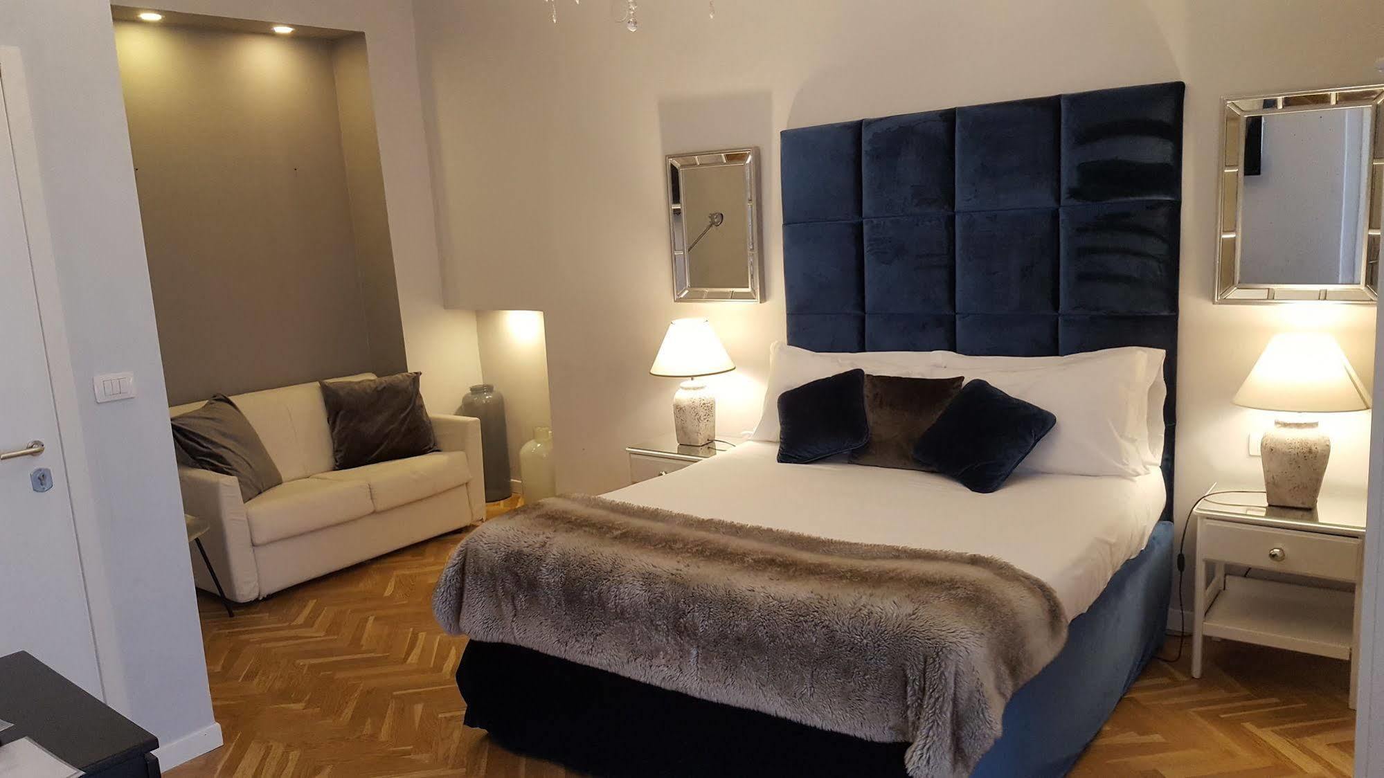 B&B Palazzo Satriano Nápoly Kültér fotó